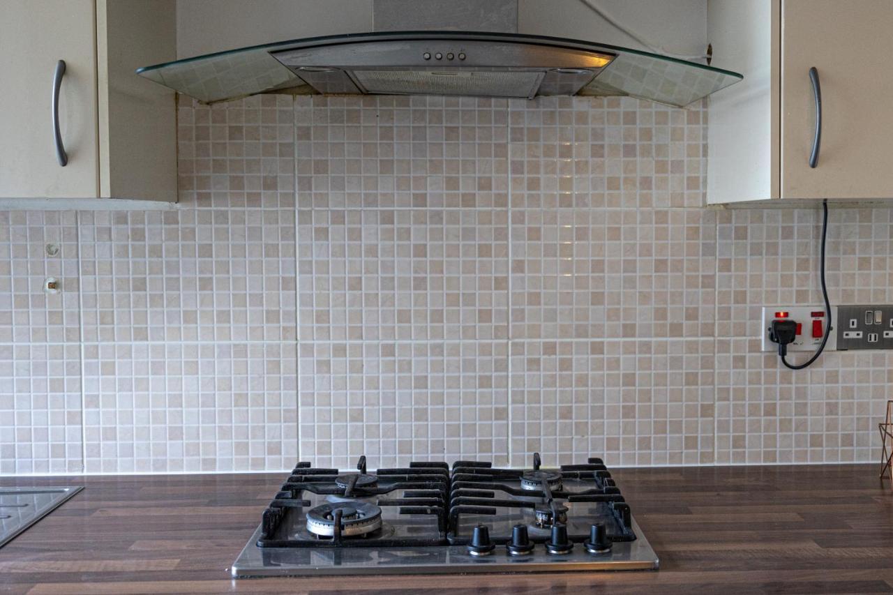 London - 4 Bed - Sleeps 8 - Garden - Pet Friendly Londres Exterior foto