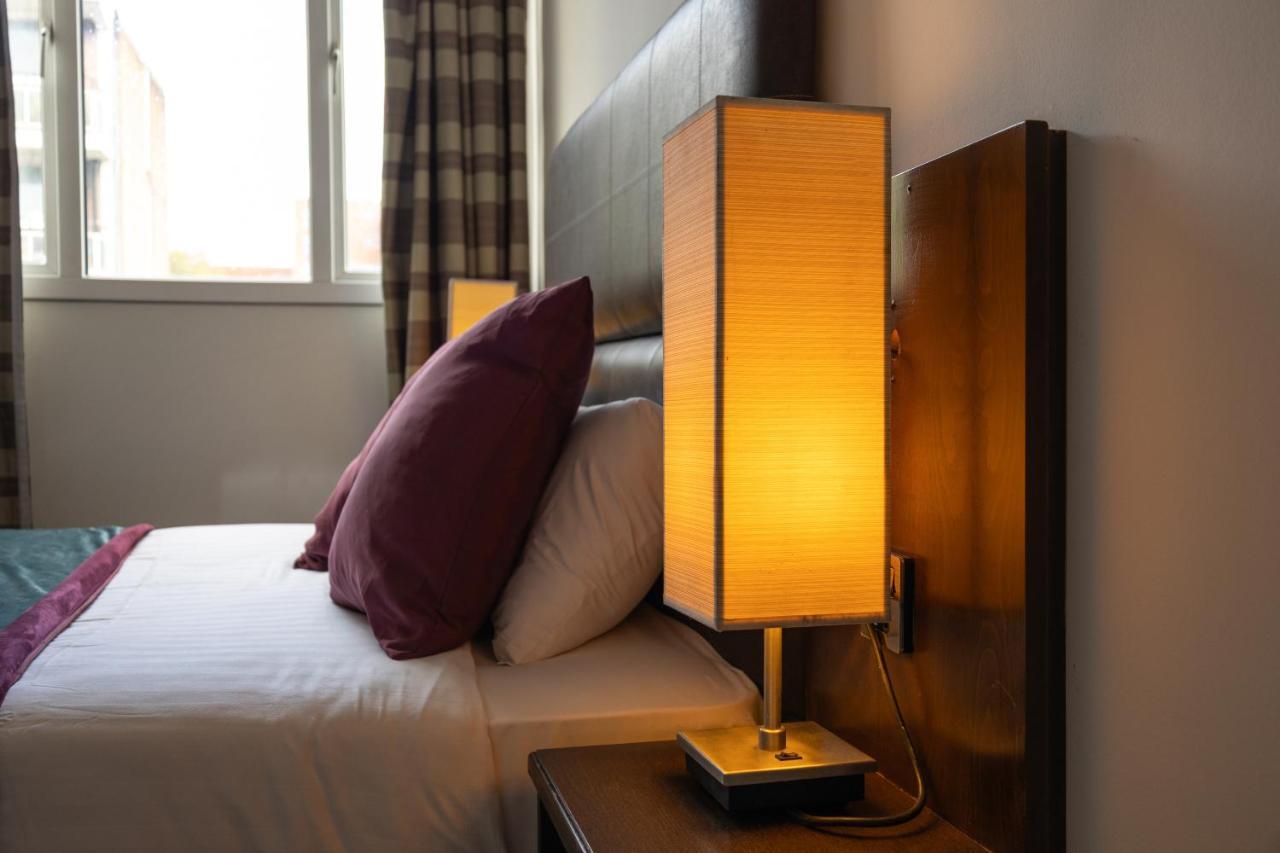 London - 4 Bed - Sleeps 8 - Garden - Pet Friendly Londres Exterior foto