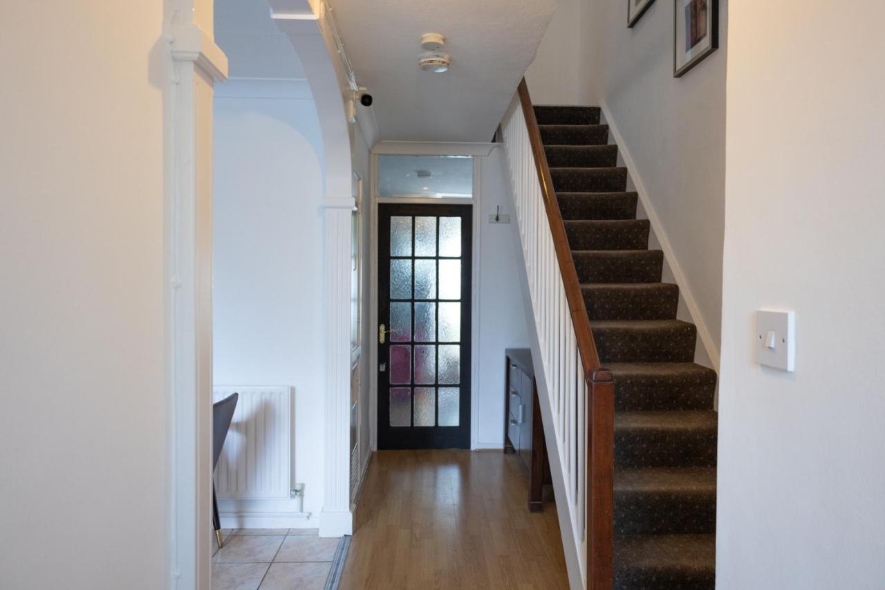 London - 4 Bed - Sleeps 8 - Garden - Pet Friendly Londres Exterior foto